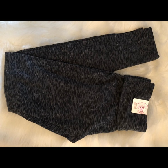 Winter leggings ❄️ SO (Kohl’s) Dk. Grey Yoga - Picture 2 of 5